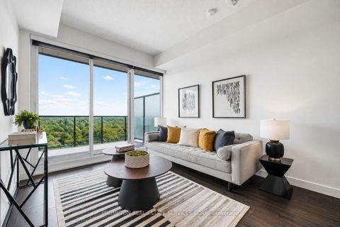 Photo 4 at 703 - 95 Mcmahon Drive, Bayview Village, Toronto