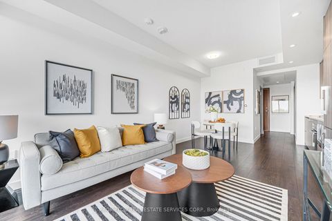 Photo 5 at 703 - 95 Mcmahon Drive, Bayview Village, Toronto