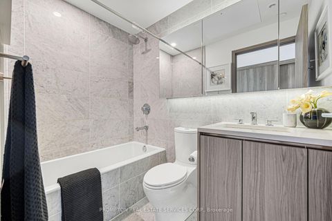 Photo 12 at 703 - 95 Mcmahon Drive, Bayview Village, Toronto