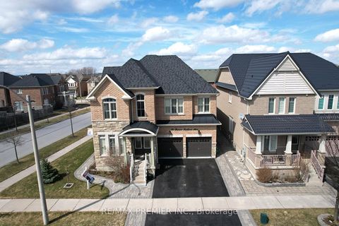 Photo 0 at 48 Heron Hollow Avenue, Oak Ridges, Richmond Hill