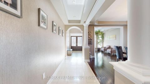 Photo 2 at 48 Heron Hollow Avenue, Oak Ridges, Richmond Hill
