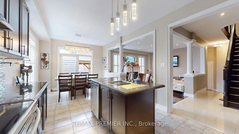 Photo 7 at 48 Heron Hollow Avenue, Oak Ridges, Richmond Hill