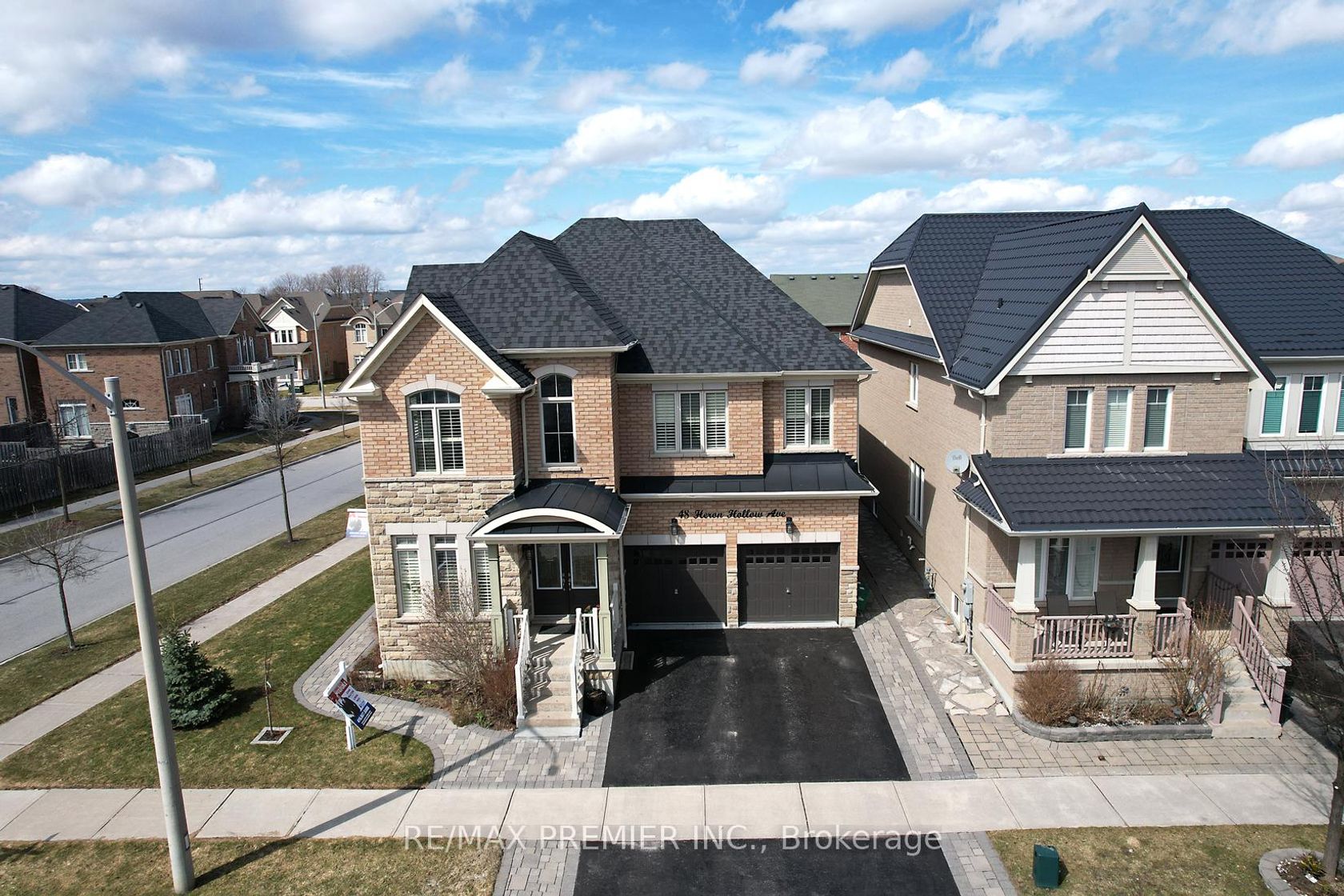 48 Heron Hollow Avenue, Oak Ridges, Richmond Hill 