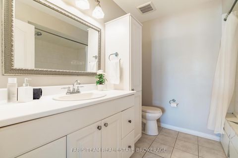 Photo 20 at 256 Ferndale Drive S, Ardagh, Barrie