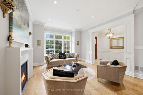 Photo 4 at 41 Wentworth Avenue, Westgate, Toronto