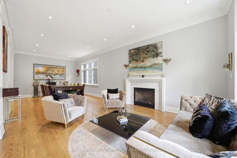 Photo 5 at 41 Wentworth Avenue, Westgate, Toronto