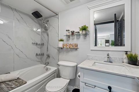 Photo 13 at 507 - 361 Front Street W, Waterfront Communities C1, Toronto