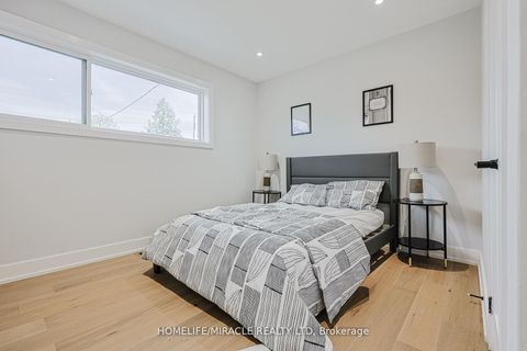 Photo 19 at 22 Arnprior Road, Bendale, Toronto