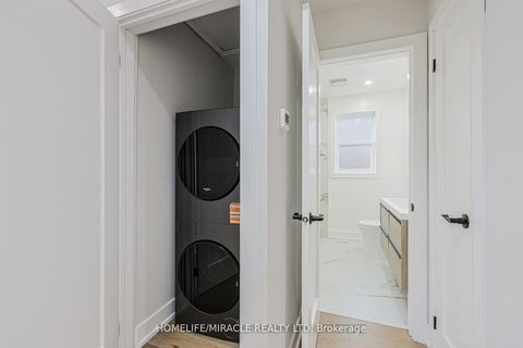 Photo 22 at 22 Arnprior Road, Bendale, Toronto
