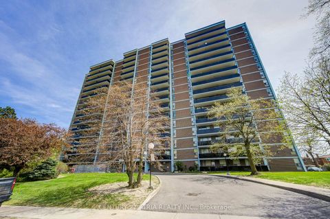 Photo 2 at 906 - 235 Grandravine Drive, Jane Heights, Toronto
