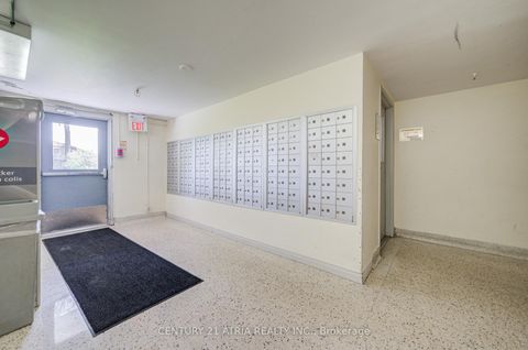 Photo 8 at 906 - 235 Grandravine Drive, Jane Heights, Toronto