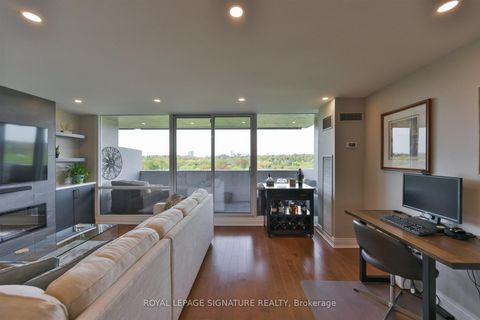 Photo 13 at 912 - 240 Scarlett Road, Smythe, Toronto