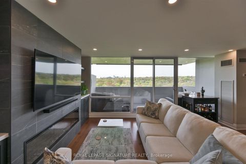 Photo 18 at 912 - 240 Scarlett Road, Smythe, Toronto