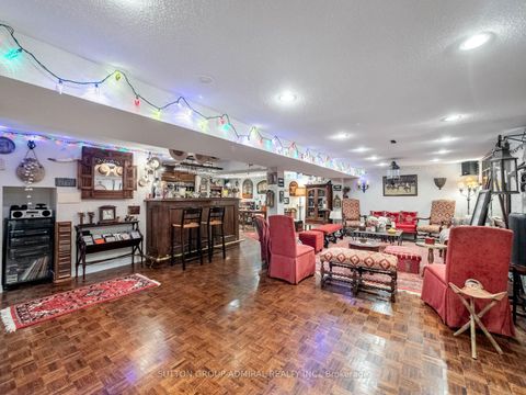 Photo 36 at 49 Miriam Crescent, Doncrest, Richmond Hill