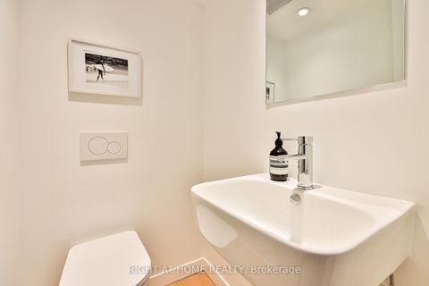Photo 10 at PH 2 - 225 Brunswick Avenue, University, Toronto