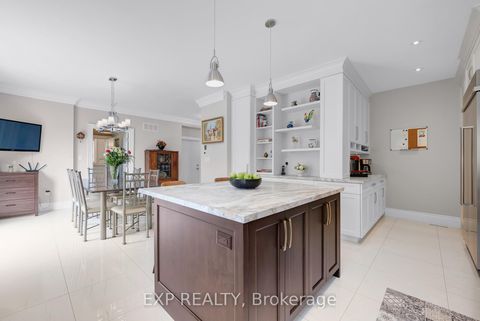 Photo 10 at 18 Gosling Road, Maple, Vaughan