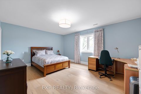 Photo 26 at 18 Gosling Road, Maple, Vaughan