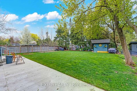 Photo 40 at 18 Gosling Road, Maple, Vaughan