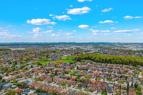 Photo 45 at 18 Gosling Road, Maple, Vaughan