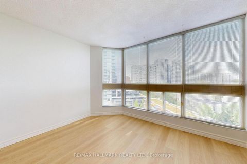 Photo 24 at 911 - 10 Kenneth Avenue, Willowdale East, Toronto