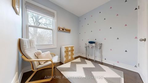 Photo 15 at 39 Brentcliffe Road, Leaside, Toronto