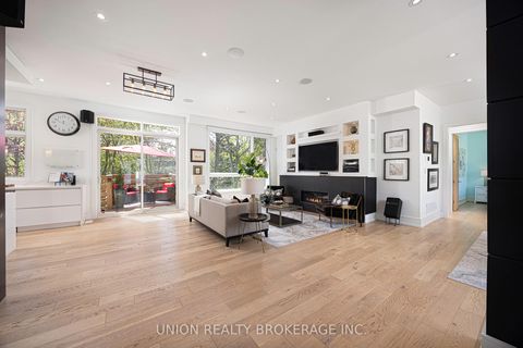 Photo 4 at 7 Balcarra Avenue, Cliffcrest, Toronto