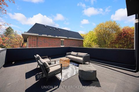 Photo 25 at 7 Balcarra Avenue, Cliffcrest, Toronto