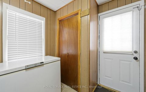 Photo 23 at 14 Liberty Place, Bowmanville, Clarington