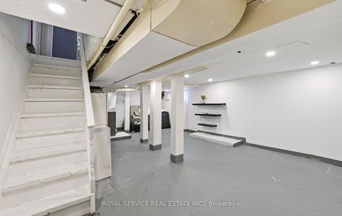 Photo 24 at 14 Liberty Place, Bowmanville, Clarington