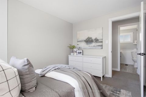 Photo 21 at 449 Lanark Drive, McLaughlin, Oshawa