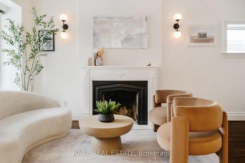 Photo 1 at 33 Red Deer Avenue, Cliffside, Toronto
