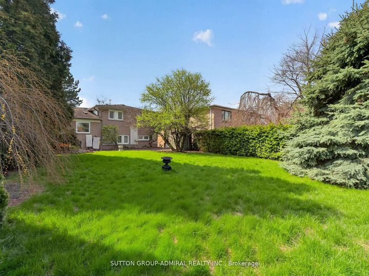 Photo 25 at 30 Foxwarren Drive, Bayview Village, Toronto