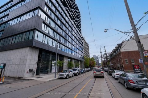 Photo 3 at 301 - 195 McCaul Street, Chinatown, Toronto
