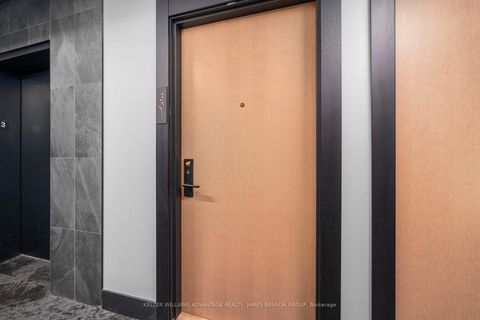 Photo 6 at 301 - 195 McCaul Street, Chinatown, Toronto