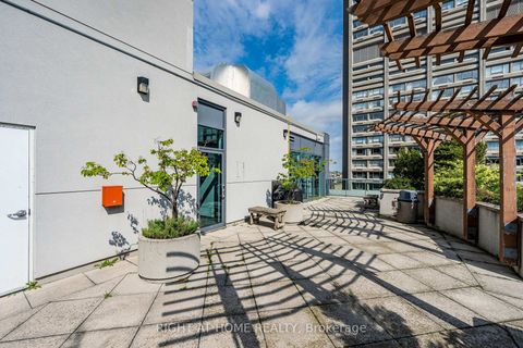 Photo 45 at 1106 - 1121 Bay Street, Bay Street Corridor, Toronto
