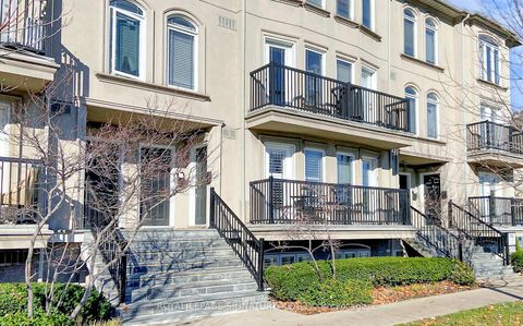Photo 1 at Th 5 - 118 Finch Avenue W, Newtonbrook West, Toronto