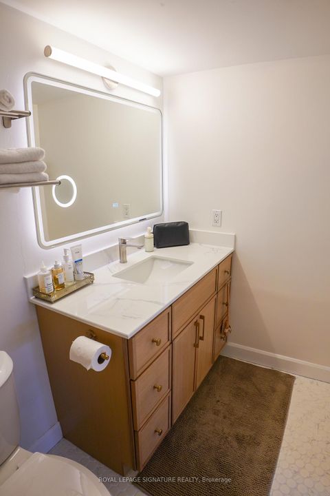 Photo 33 at Th 5 - 118 Finch Avenue W, Newtonbrook West, Toronto