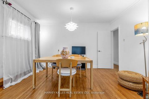Photo 6 at 246 Burnett Avenue, Westgate, Toronto