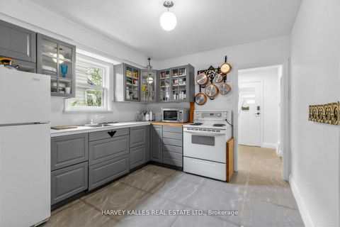 Photo 9 at 246 Burnett Avenue, Westgate, Toronto