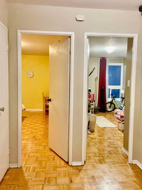 Photo 12 at 14 - 23 Four Winds Drive, York University Heights, Toronto