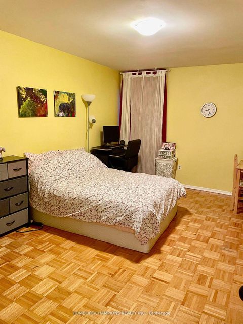 Photo 15 at 14 - 23 Four Winds Drive, York University Heights, Toronto