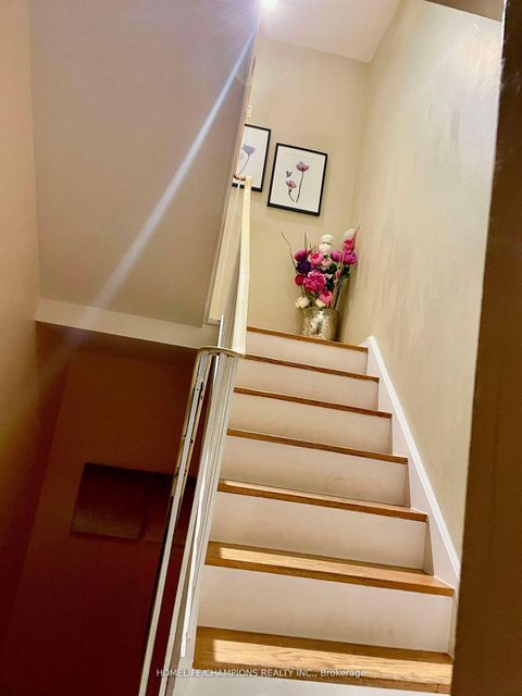 Photo 16 at 14 - 23 Four Winds Drive, York University Heights, Toronto