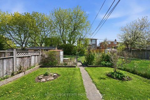 Photo 31 at 73A North Bonnington Avenue, Birchmount, Toronto