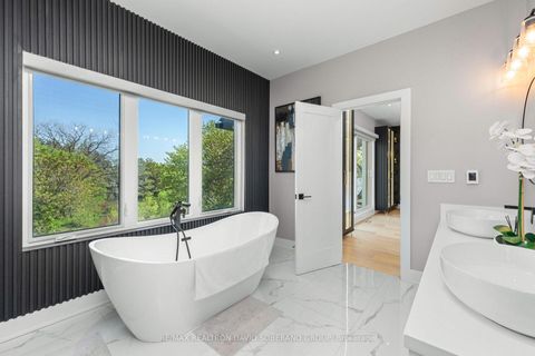 Photo 22 at 34 Dresden Road, Clanton Park, Toronto