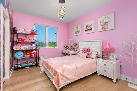 Photo 26 at 34 Dresden Road, Clanton Park, Toronto