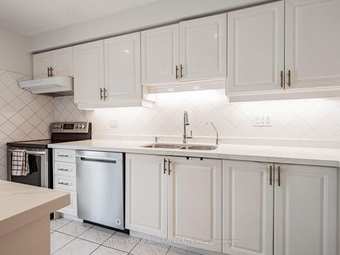 Photo 12 at 448 Conley Street, Lakeview Estates, Vaughan