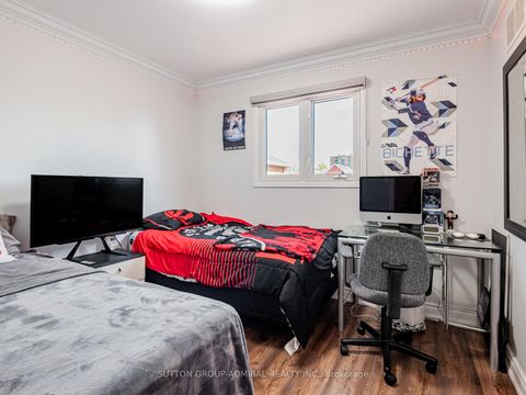 Photo 22 at 448 Conley Street, Lakeview Estates, Vaughan