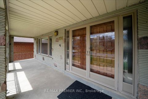 Photo 1 at 100 Hallsport Crescent, CFB, Toronto