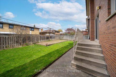 Photo 47 at 100 Hallsport Crescent, CFB, Toronto