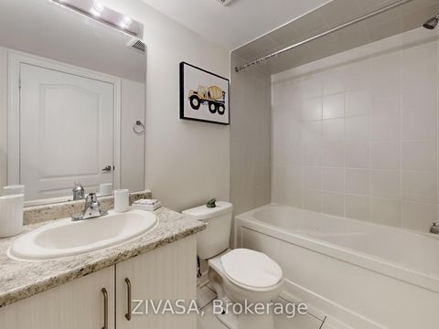 Photo 23 at 92 - 15 Applewood Lane, Etobicoke West Mall, Toronto